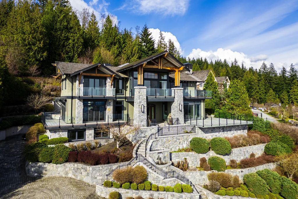 West Vancouver Luxury Redefined Iconic Residence Priced at C13 Million 20