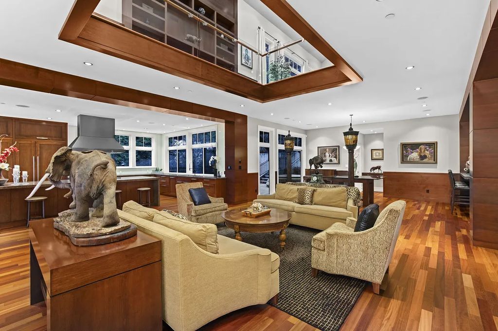 West Vancouver Luxury Redefined Iconic Residence Priced at C13 Million 4