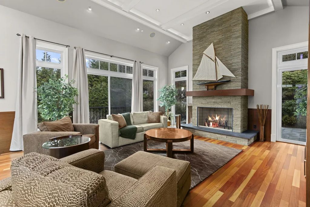 West Vancouver Luxury Redefined Iconic Residence Priced at C13 Million 7