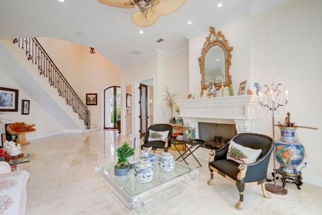 $6.9 Million Waterfront Estate with 150 Feet of Intracoastal Views and ...