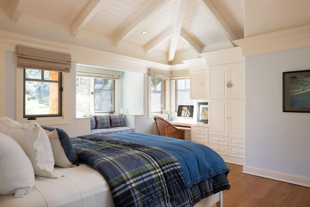A California Treasure Beautifully Reimagined Craftsman Style Home Asking 16.8 Million 30