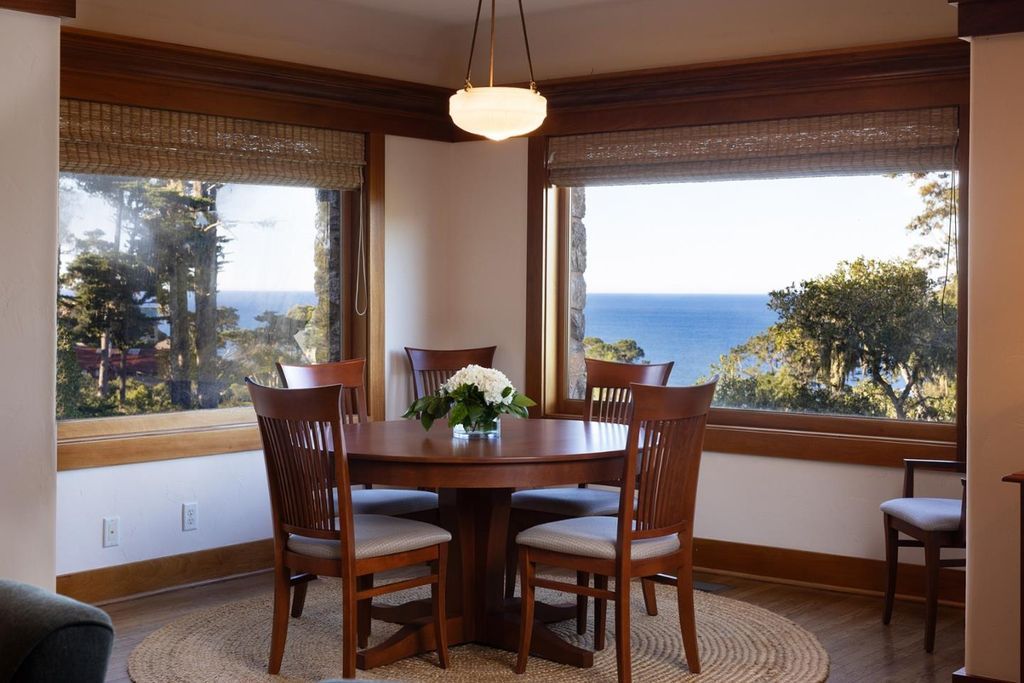A California Treasure Beautifully Reimagined Craftsman Style Home Asking 16.8 Million 42
