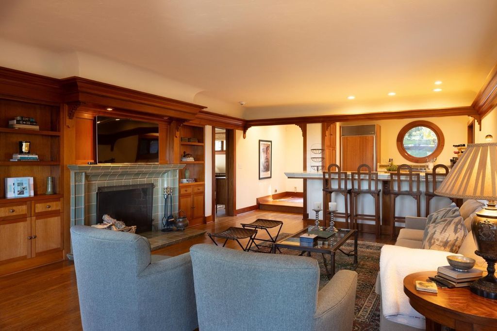 A California Treasure Beautifully Reimagined Craftsman Style Home Asking 16.8 Million 43