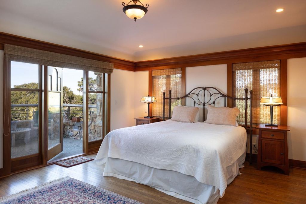 A California Treasure Beautifully Reimagined Craftsman Style Home Asking 16.8 Million 44