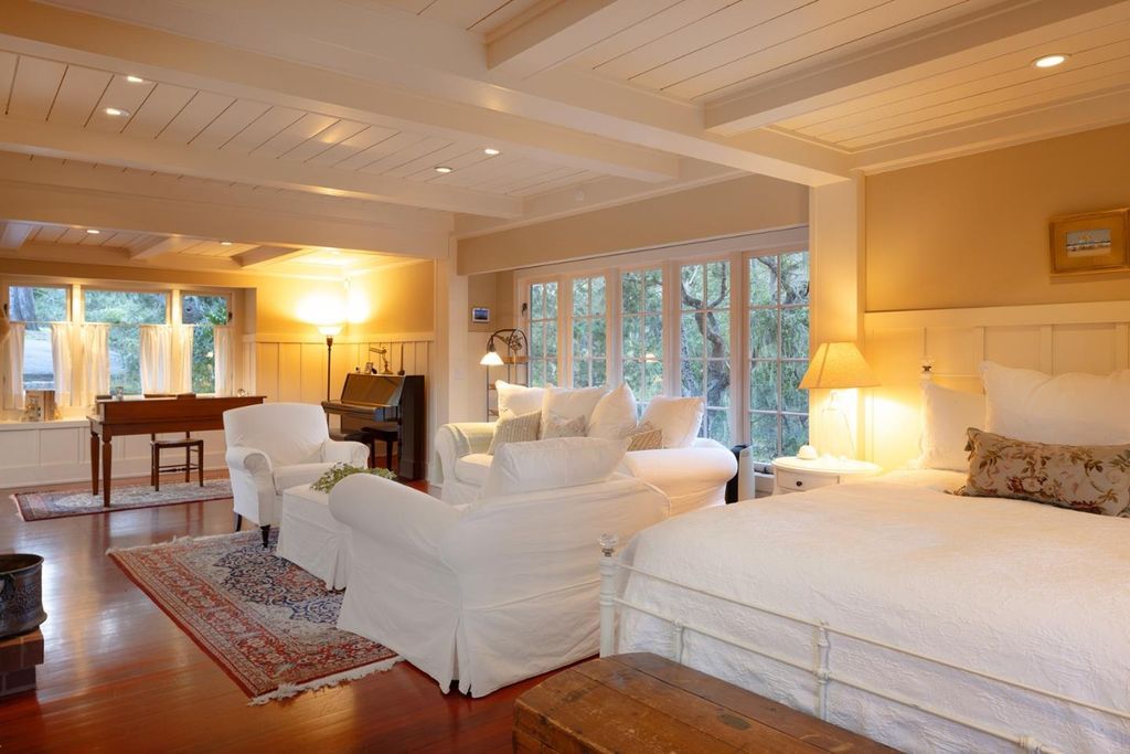 A California Treasure Beautifully Reimagined Craftsman Style Home Asking 16.8 Million 52