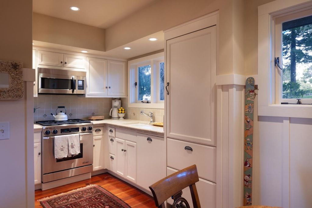 A California Treasure Beautifully Reimagined Craftsman Style Home Asking 16.8 Million 53