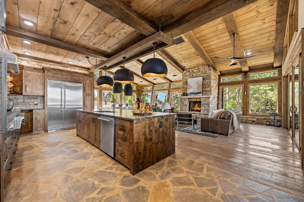 A Masterpiece by Keith Sumner Stunning Retreat on Lake Blue Ridge for 5.2 Million 26 1