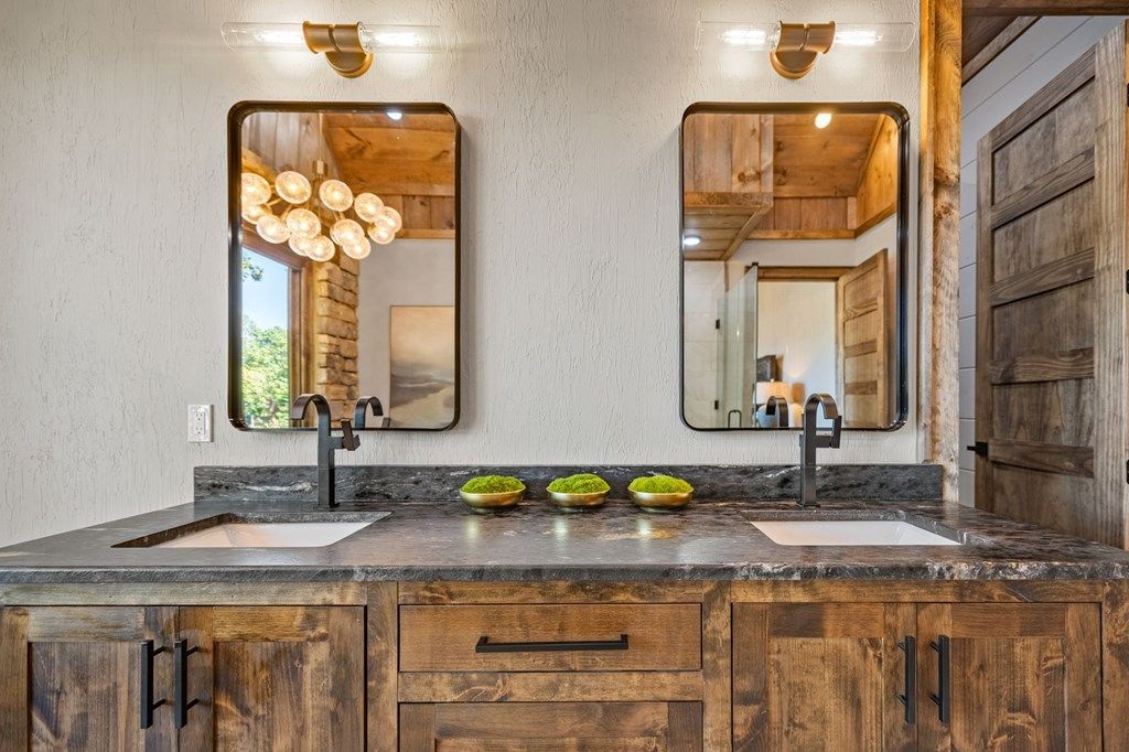 A Masterpiece by Keith Sumner Stunning Retreat on Lake Blue Ridge for 5.2 Million 30 1