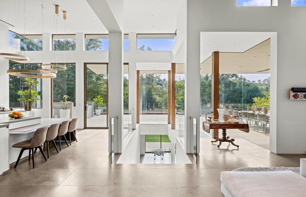 A Masterpiece of Modern Design Warm Contemporary Home with Sweeping Country Views Asking 20 Million 16