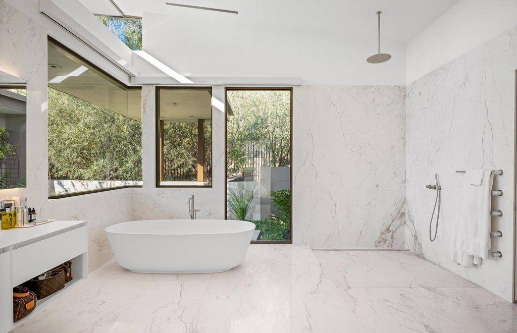 A Masterpiece of Modern Design Warm Contemporary Home with Sweeping Country Views Asking 20 Million 19