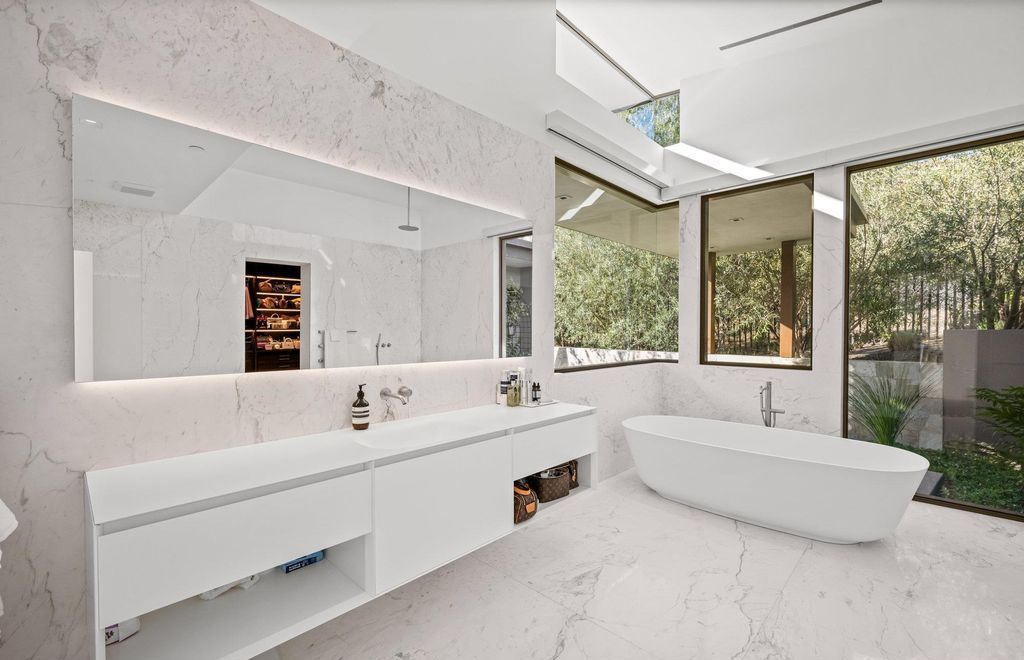 A Masterpiece of Modern Design Warm Contemporary Home with Sweeping Country Views Asking 20 Million 20
