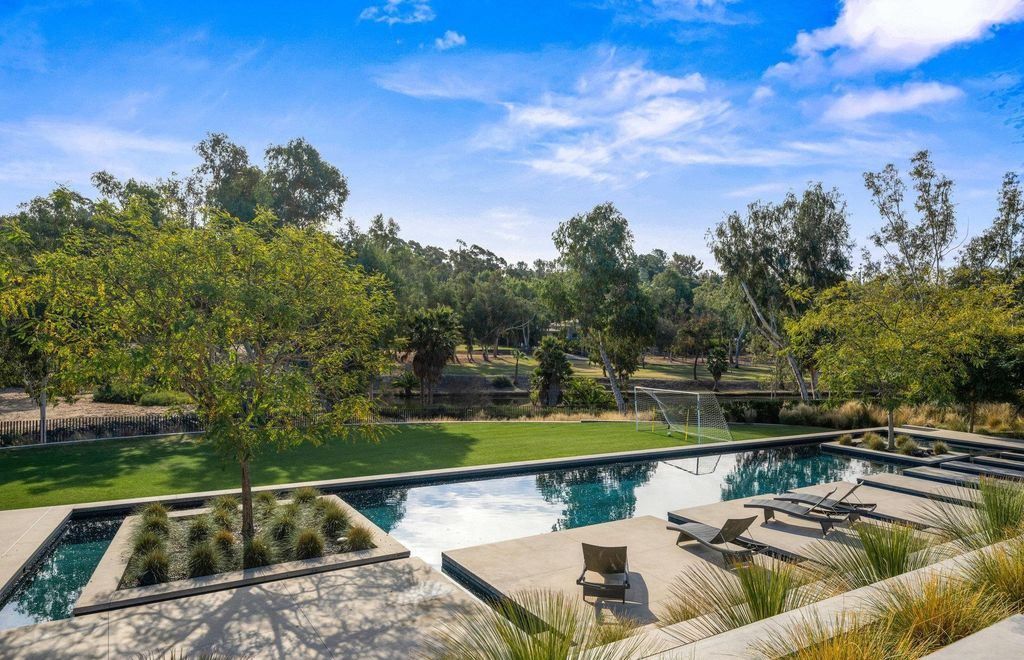 A Masterpiece of Modern Design Warm Contemporary Home with Sweeping Country Views Asking 20 Million 21