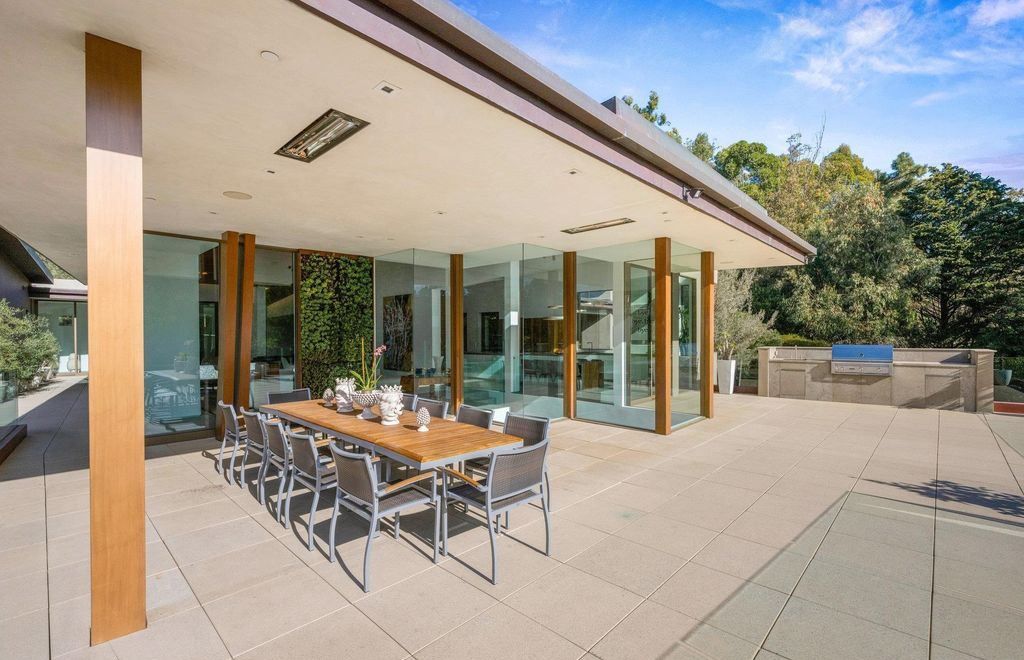 A Masterpiece of Modern Design Warm Contemporary Home with Sweeping Country Views Asking 20 Million 28