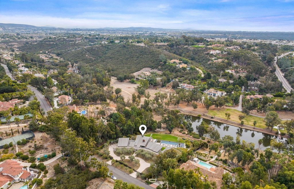 A Masterpiece of Modern Design Warm Contemporary Home with Sweeping Country Views Asking 20 Million 3