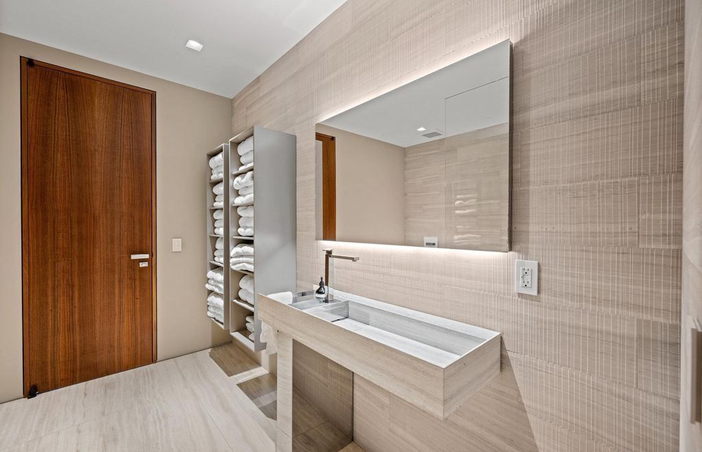 A Masterpiece of Modern Design Warm Contemporary Home with Sweeping Country Views Asking 20 Million 38