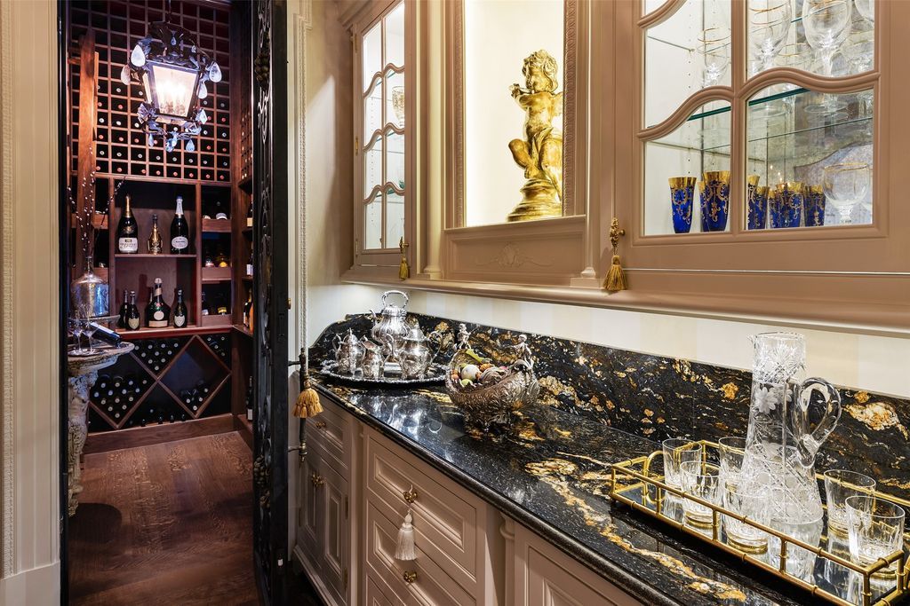 A Private Oasis 23.5M French Renaissance Inspired Home with Resort Like Tranquility 11