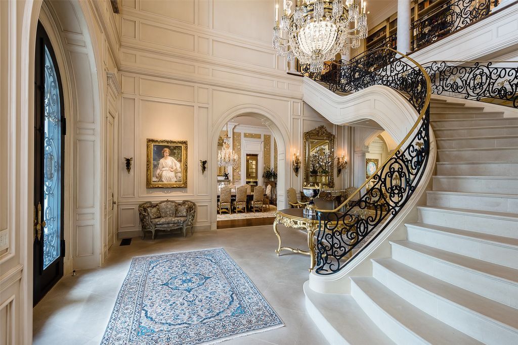 A Private Oasis 23.5M French Renaissance Inspired Home with Resort Like Tranquility 12