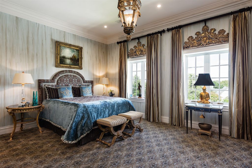 A Private Oasis 23.5M French Renaissance Inspired Home with Resort Like Tranquility 33