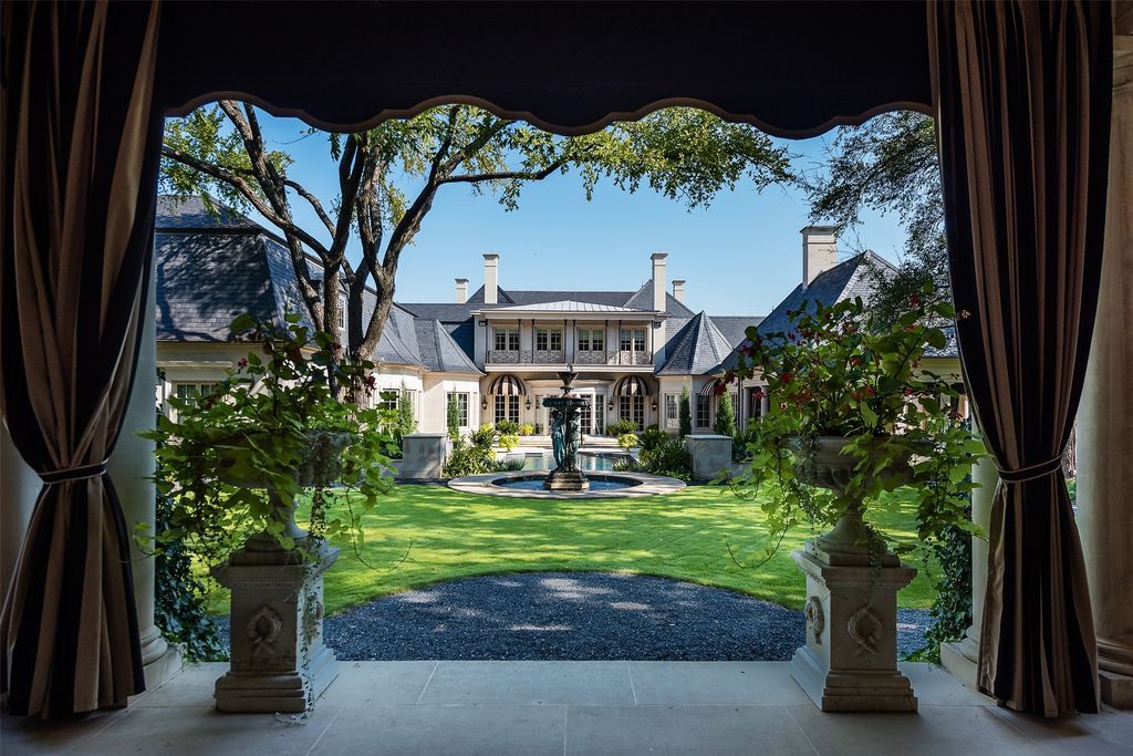 A Private Oasis 23.5M French Renaissance Inspired Home with Resort Like Tranquility 37