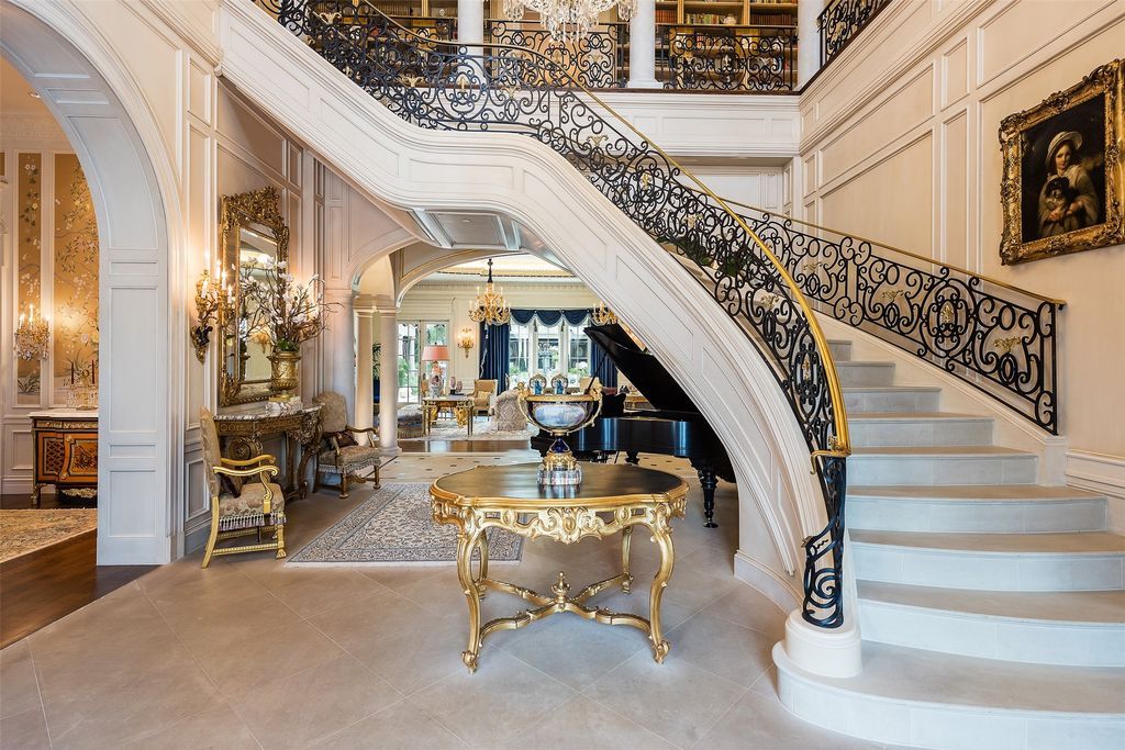 A Private Oasis 23.5M French Renaissance Inspired Home with Resort Like Tranquility 4
