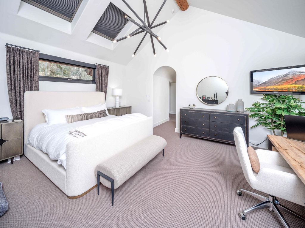 A Skiers Paradise Custom Home with Effortless Access to Sundance Ski Trail for 10.5 Million 12