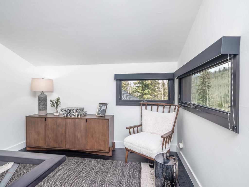 A Skiers Paradise Custom Home with Effortless Access to Sundance Ski Trail for 10.5 Million 24