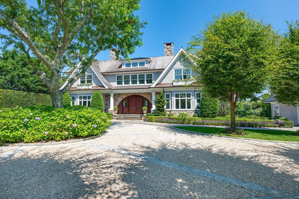A Waterfront Dream Luxurious Estate Nestled in North Haven Manor Offered for 23.95 Million 3