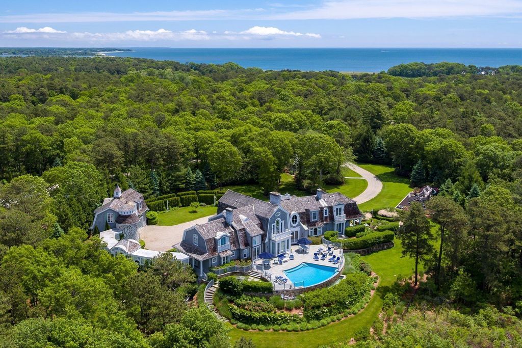 A Waterfront Masterpiece 7.6 Acres of Park Like Grounds and Architectural Excellence by Andrew Franz for 10.95 Million 3