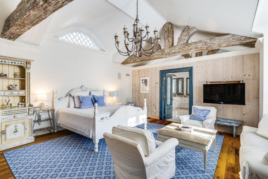 A Waterfront Masterpiece 7.6 Acres of Park Like Grounds and Architectural Excellence by Andrew Franz for 10.95 Million 50