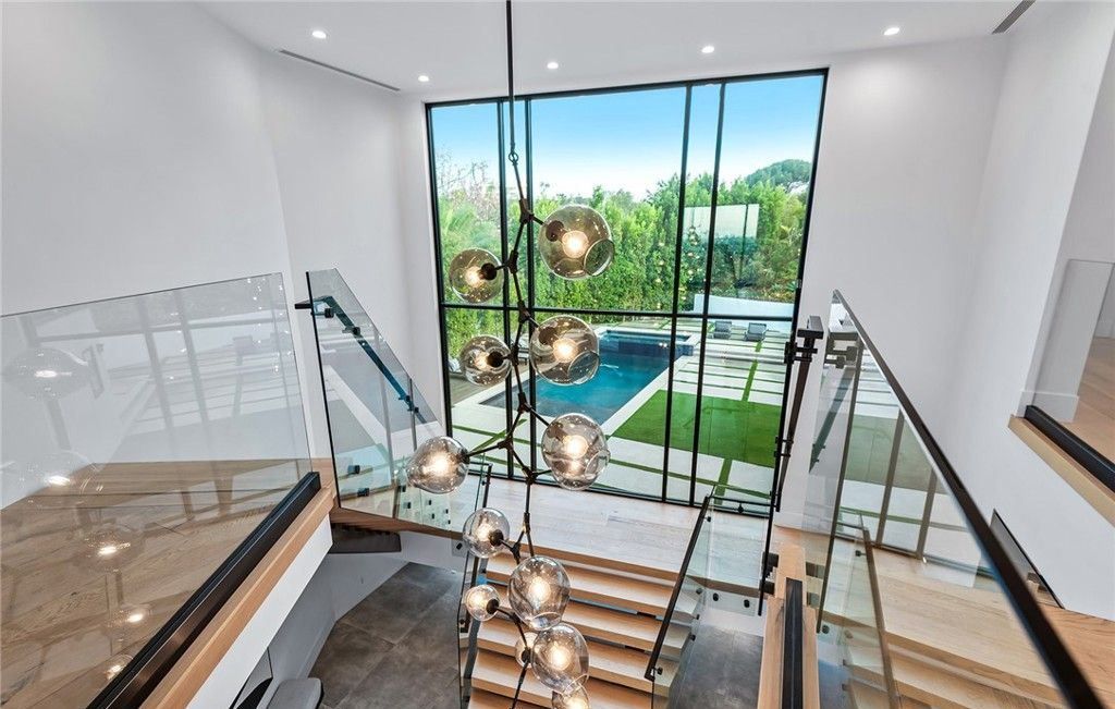 Absolutely Striking Contemporary Masterpiece in Premier Encino Hills Location Listed at 5995000 22