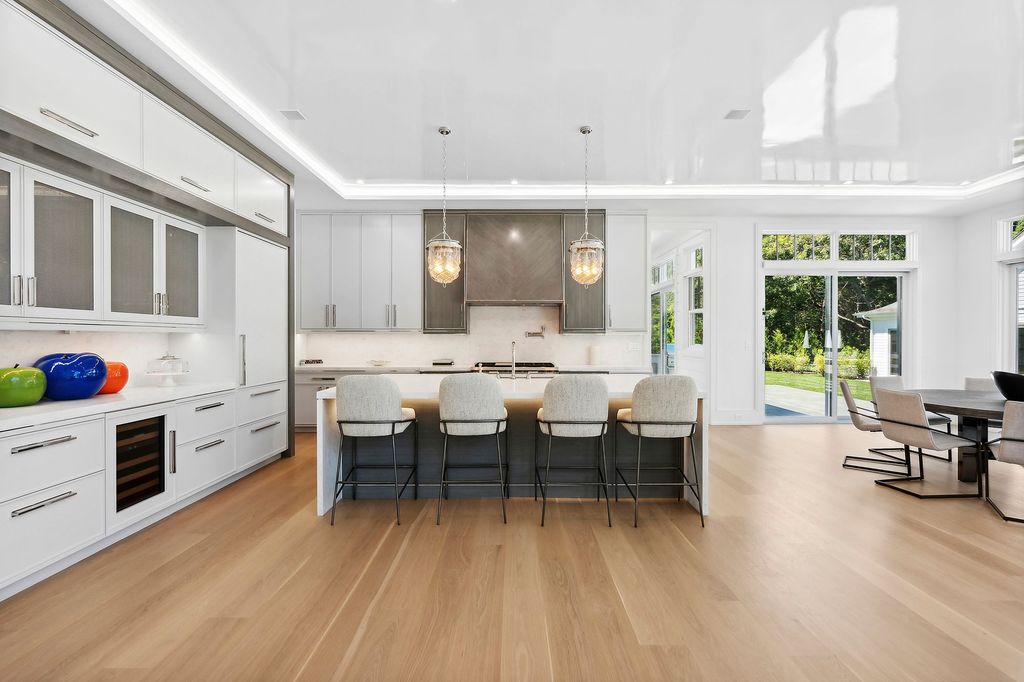 Architectural Brilliance Meets Lavish Living Newly Crafted Marvel in New York Listed for 13475000 11