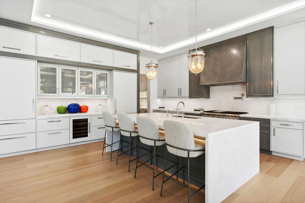 Architectural Brilliance Meets Lavish Living Newly Crafted Marvel in New York Listed for 13475000 12