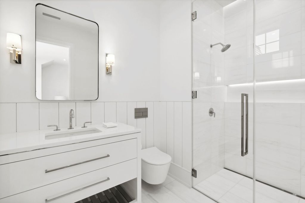 Architectural Brilliance Meets Lavish Living Newly Crafted Marvel in New York Listed for 13475000 33
