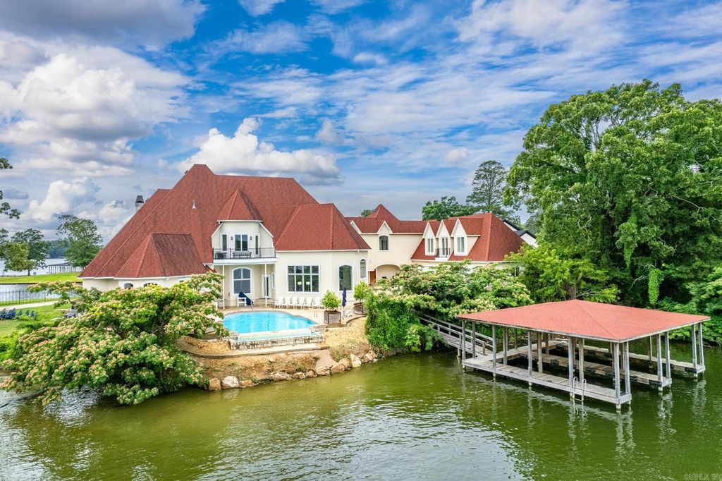 Arkansas Waterfront Paradise 3.29M Home with Prime Lake Hamilton Views 33