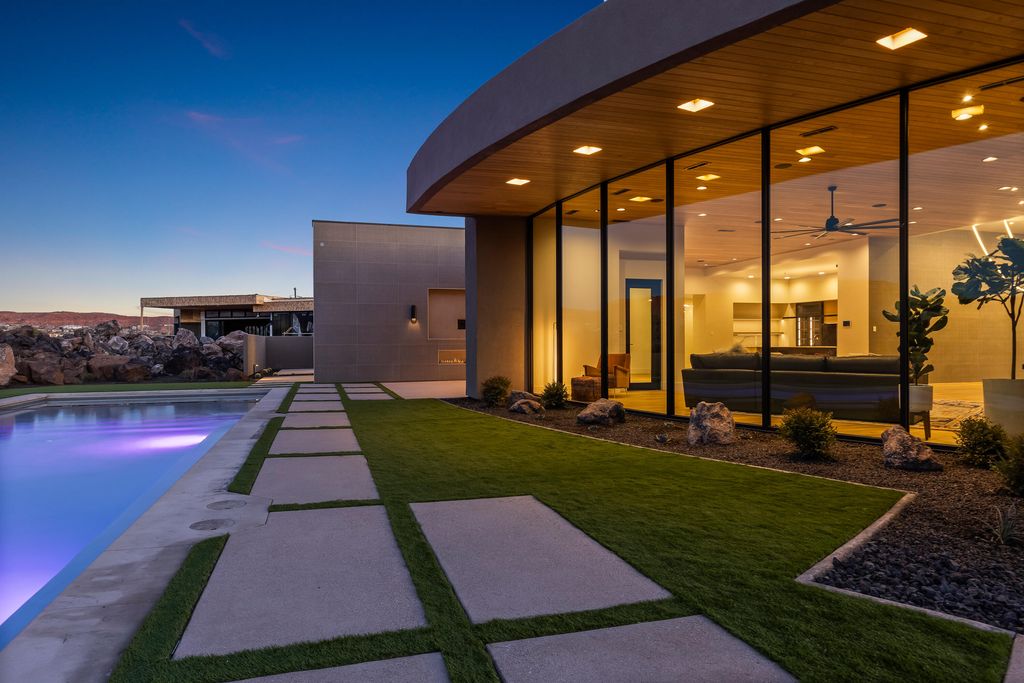 Brand New Custom Home with Unparalleled Views of Utahs Red Rocks Priced at 4.25 Million 6