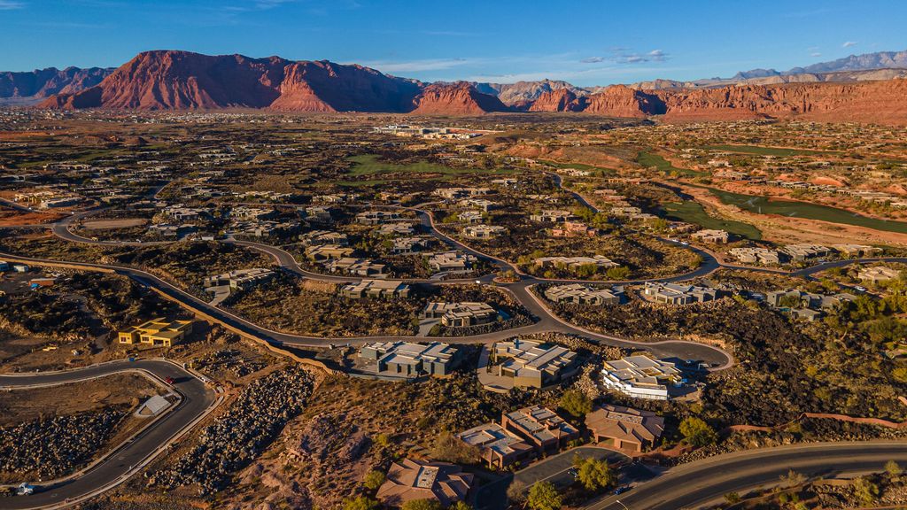 Brand New Custom Home with Unparalleled Views of Utahs Red Rocks Priced at 4.25 Million 71