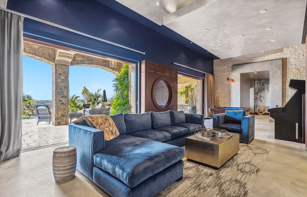 Breathtaking Ocean Views Await Stunning Mediterranean Estate in Carlsbad Asking 10.9 Million 13