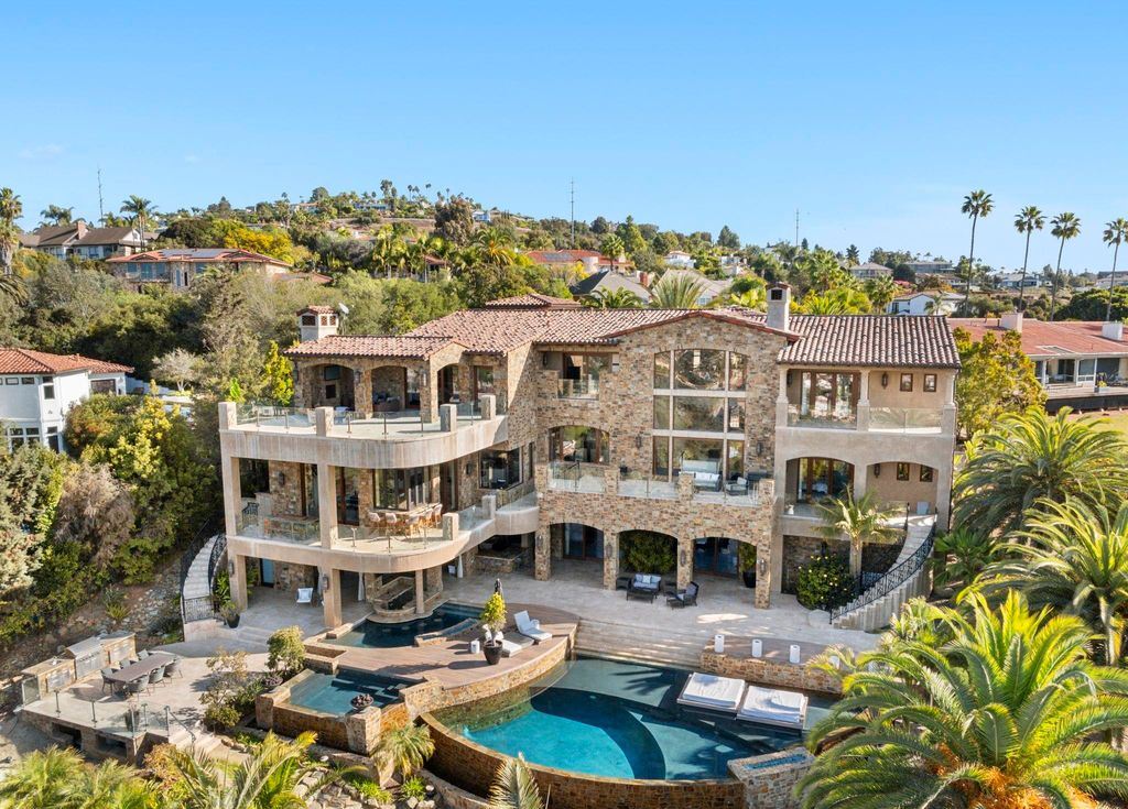 Breathtaking Ocean Views Await Stunning Mediterranean Estate in Carlsbad Asking 10.9 Million 54
