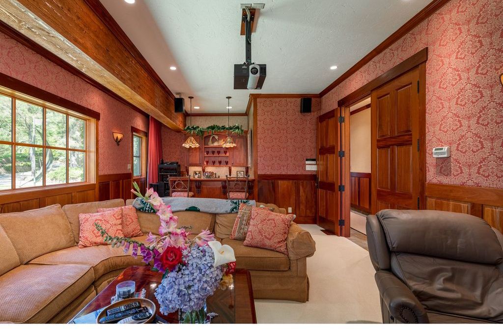 Breathtaking Oceanfront Retreat 6749000 Property Overlooking the Iconic Three Sisters 11