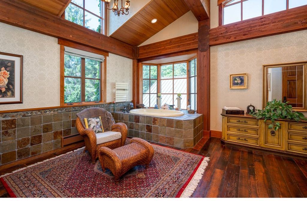 Breathtaking Oceanfront Retreat 6749000 Property Overlooking the Iconic Three Sisters 26