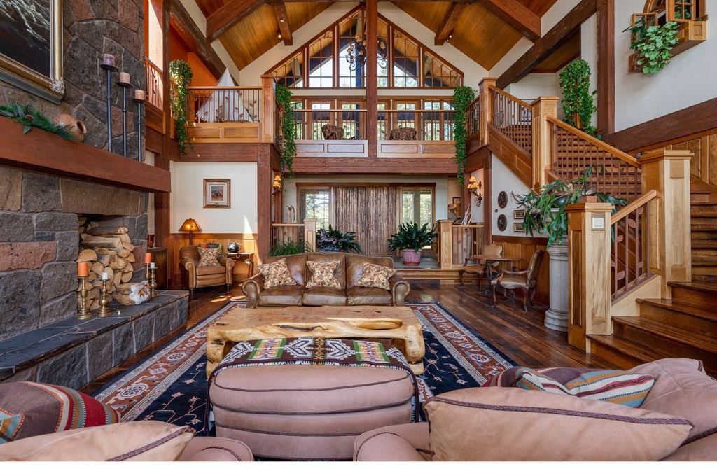 Breathtaking Oceanfront Retreat 6749000 Property Overlooking the Iconic Three Sisters 5