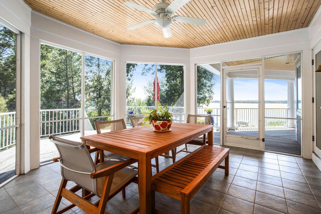 Breathtaking Sunsets and Unparalleled Comfort Premier Lake Home Available for 5.295 Million 16