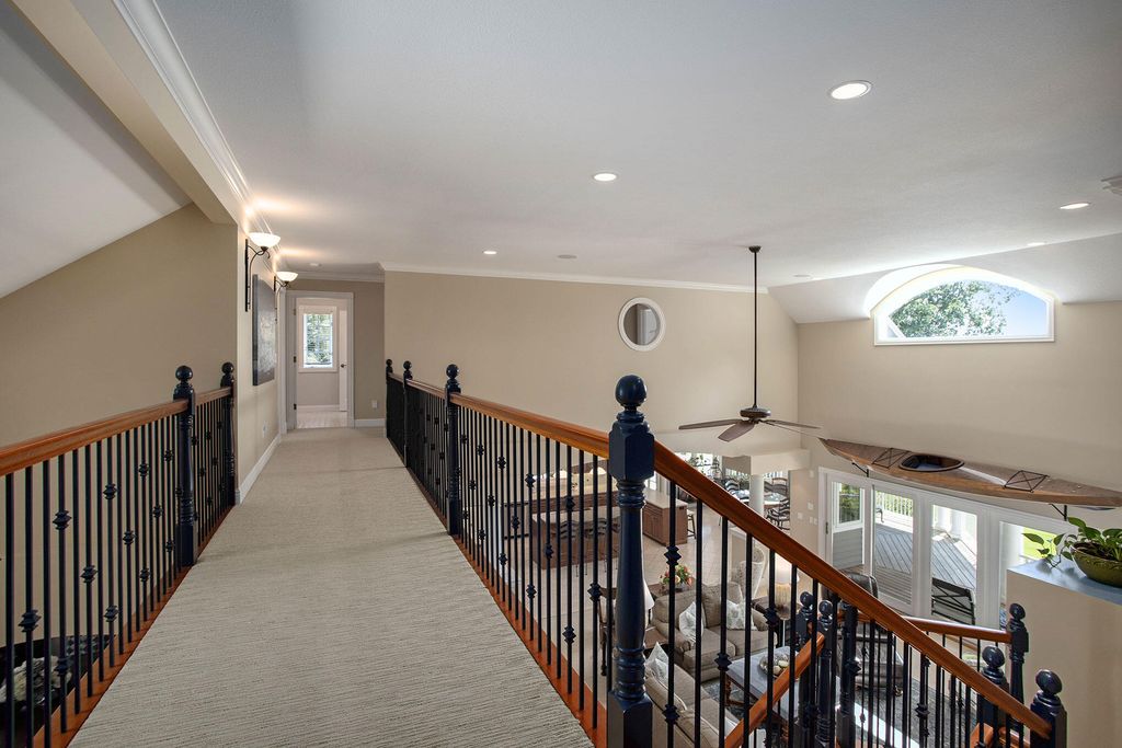 Breathtaking Sunsets and Unparalleled Comfort Premier Lake Home Available for 5.295 Million 31