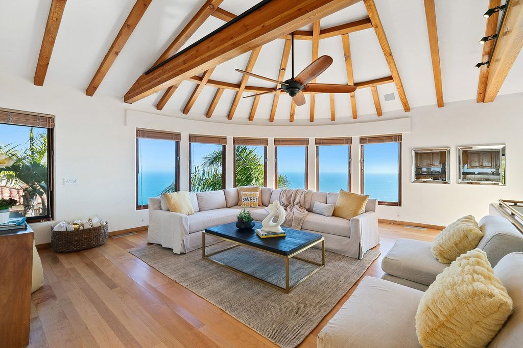 Charming Mediterranean Villa with Panoramic Ocean Views in Malibu Hits the Market for 5.55 Million 18 result