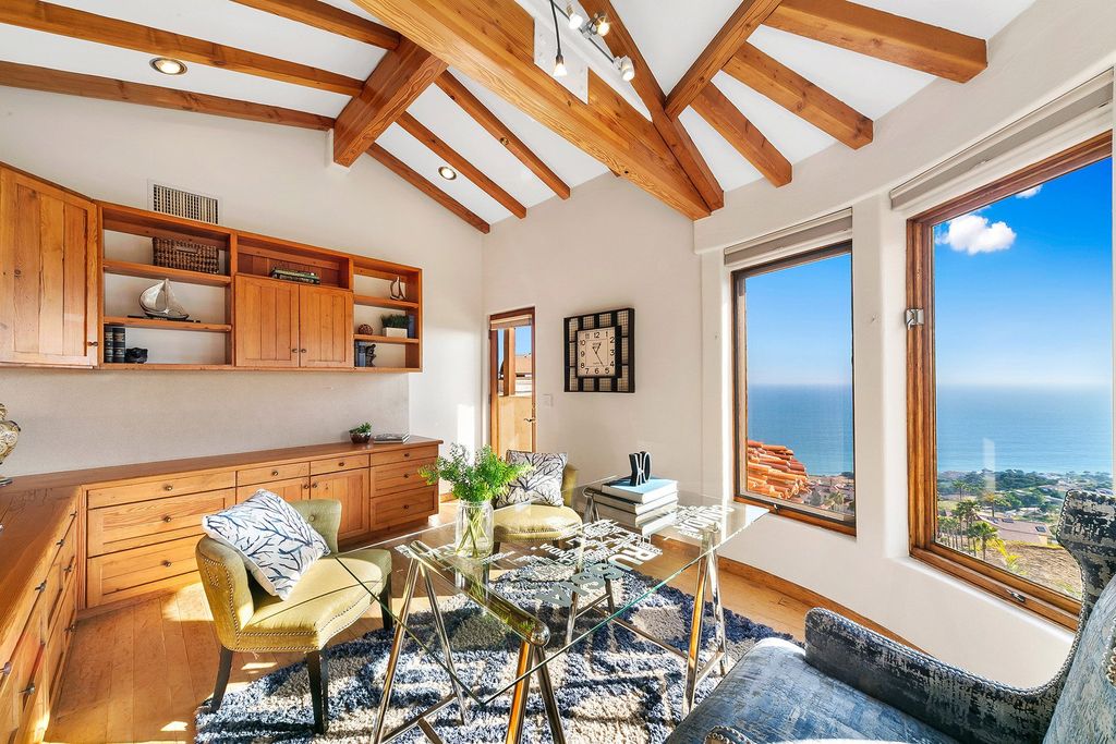Charming Mediterranean Villa with Panoramic Ocean Views in Malibu Hits the Market for 5.55 Million 23 result
