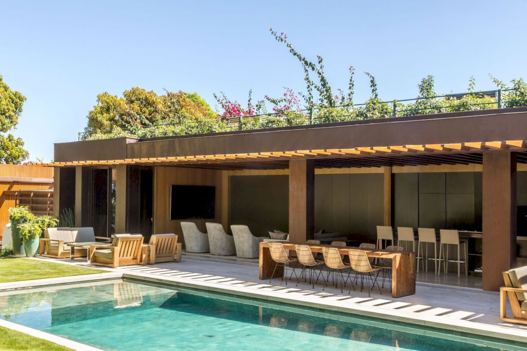 Dezessete House with L shape by Studio Gontijo Arquitetura 2