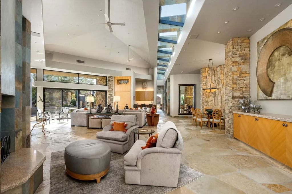 Exclusive Arizona Estate Single Level Home with Stunning Views on Over 22 Acres Asking 15 Million 13