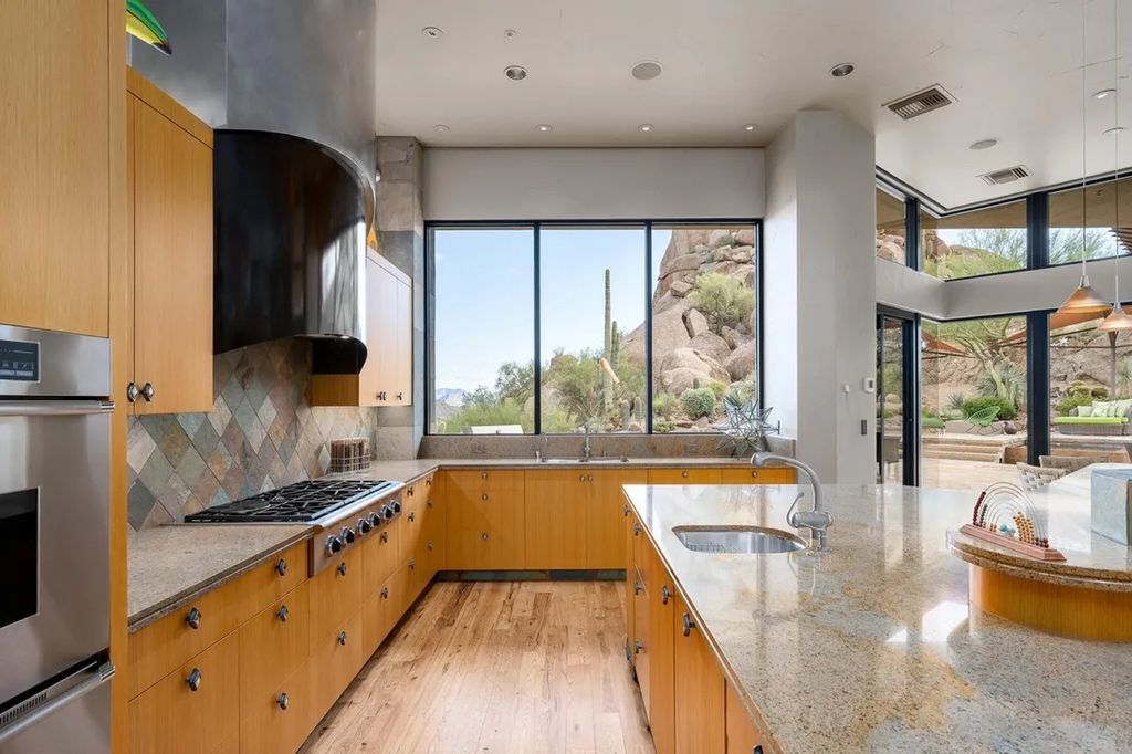 Exclusive Arizona Estate Single Level Home with Stunning Views on Over 22 Acres Asking 15 Million 21