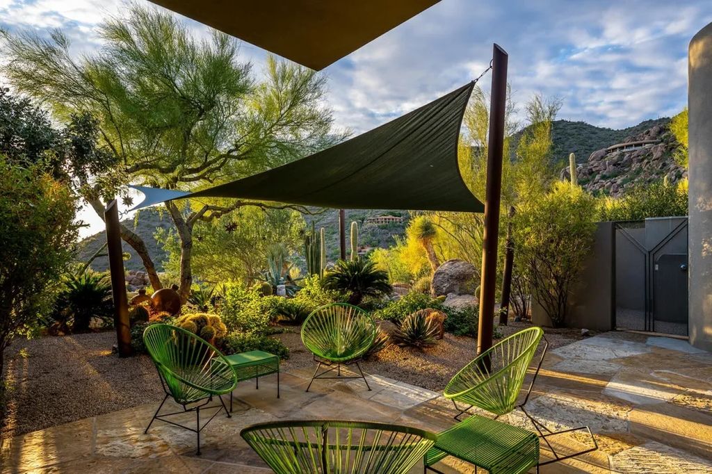 Exclusive Arizona Estate Single Level Home with Stunning Views on Over 22 Acres Asking 15 Million 34