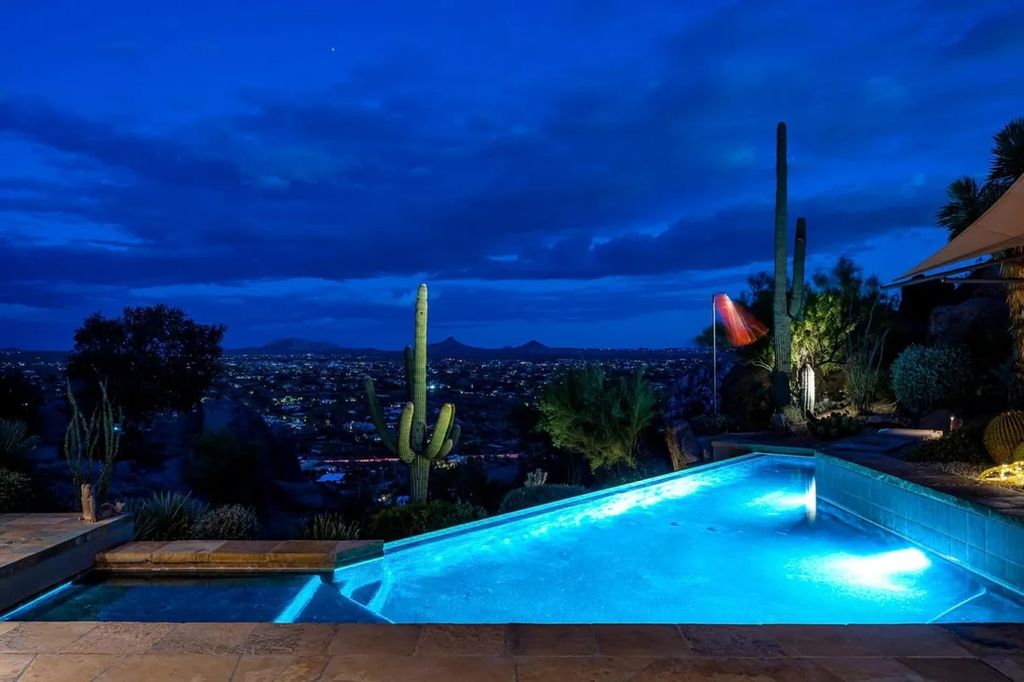 Exclusive Arizona Estate Single Level Home with Stunning Views on Over 22 Acres Asking 15 Million 8
